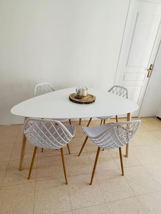 Logement A 10 Minutes A Pied De La Gare Centre Avignon Exterior foto
